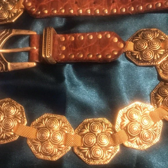 ✨✨✨Vintage✨NANNI✨Gold medallion/Leather belt✨✨✨ Pre-Owned Nanni Milano Belts for Women | Vestiaire Collective main image 4